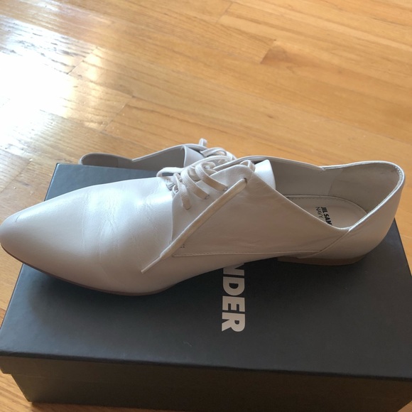 White loafers - Picture 6 of 6